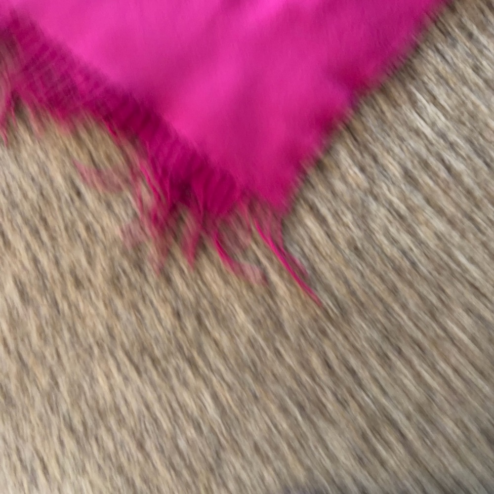 Luxurious Pink Cashmere Scarf Valentine’s Day - Picture 9 of 11